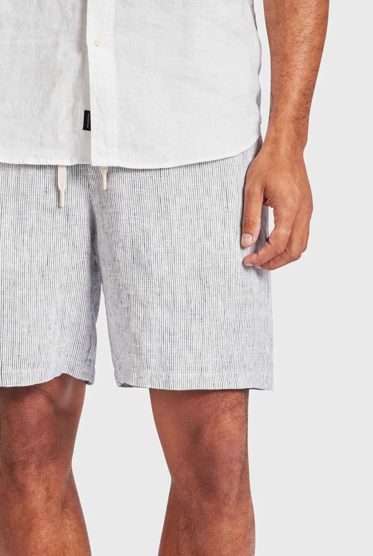 Jeff Linen Short in White Blue Stripe